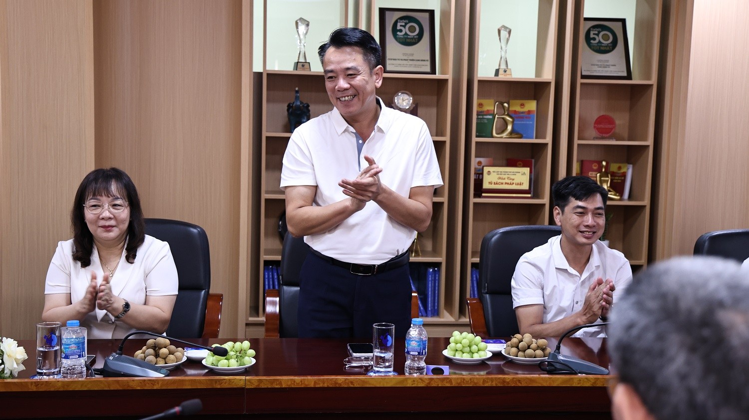 Ông Đàm Thế Trang - Phó Bí thư Đảng ủy, Chủ tịch UBND Xã Hòa An